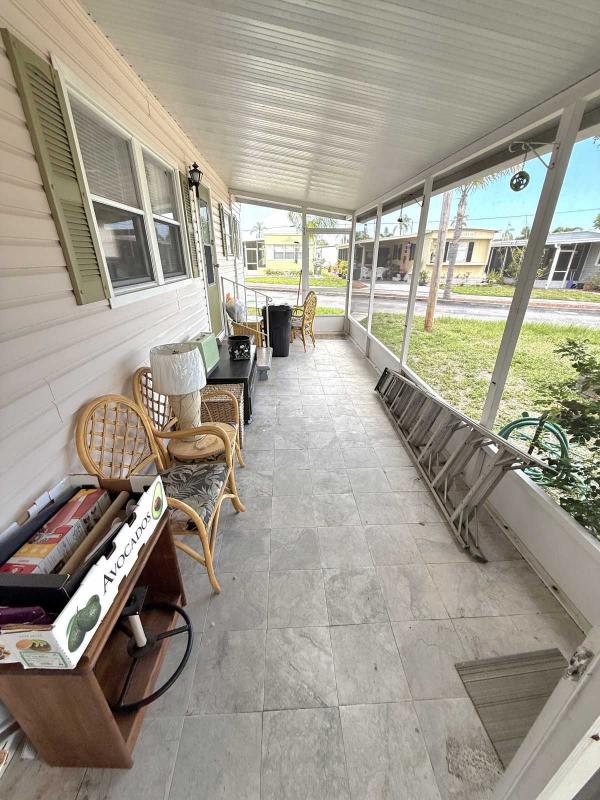 SKYLINE Mobile Home