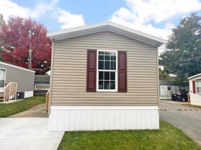 Photo 2 of 21 of home located at 98 Westwoods Amherst, OH 44001