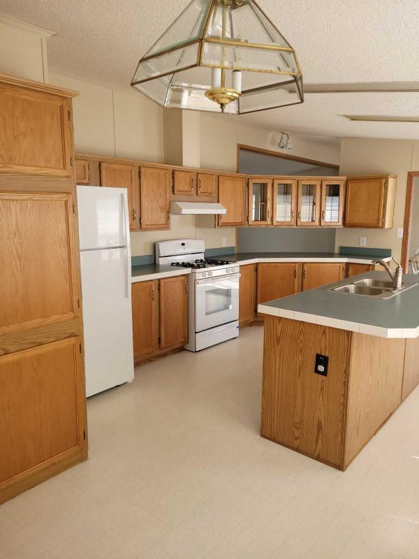 1999 RitzCraft Mobile Home