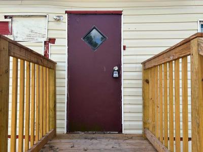Photo 2 of 6 of home located at 11611 Sir Lawrence Court, Site 107 Thonotosassa, FL 33592