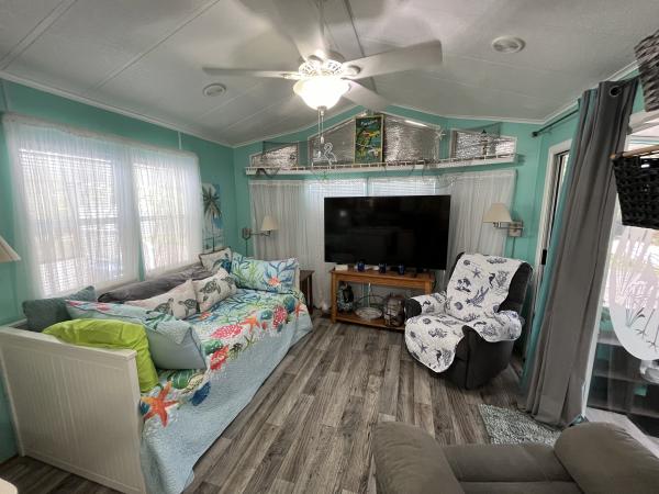 1992 Mobile Home