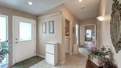 Photo 2 of 18 of home located at 908 Trevino Dr Lady Lake, FL 32159