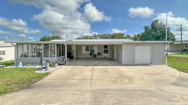 2000 SKYLINE Mobile Home