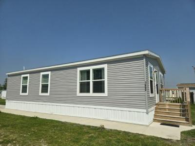 Photo 4 of 11 of home located at 1452 West Dr Alden, NY 14004