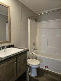 2022 Clayton - Lewistown PA 564424-2508B Oak Alley Manufactured Home
