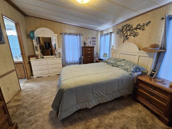 1986 Mobile Home