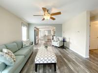 2017 Pine Grove mobile Home
