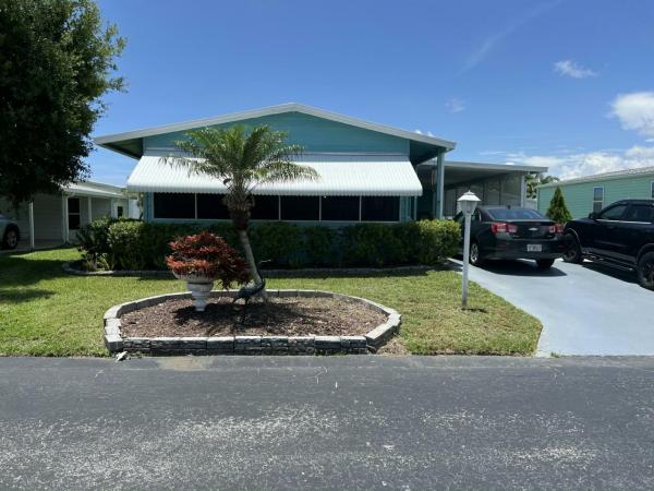 1988 HS Barrington Manufactured Home