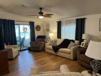 1988 HS Barrington Manufactured Home
