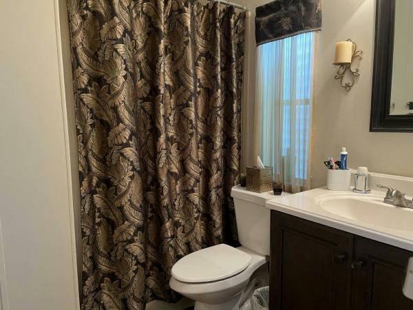 1988 HS Barrington Manufactured Home