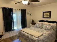 1988 HS Barrington Manufactured Home