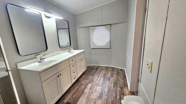 1991 Mobile Home