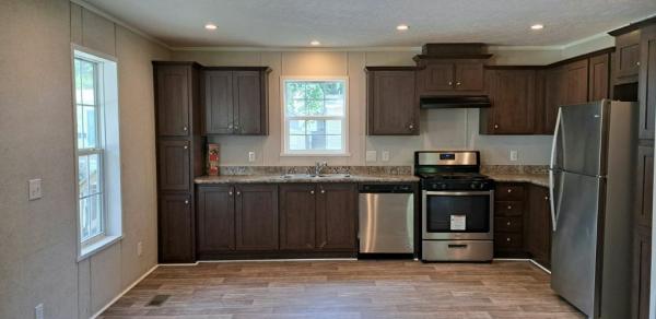 2021 Champion Home Builders, Inc Mobile Home For Sale