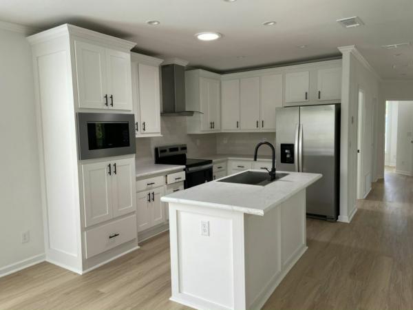 2025 Skyline - Ocala Bal Harbour w/ Den Mobile Home