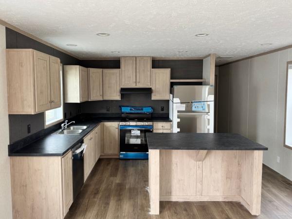 2025 CMH Manufacturing West, Inc. Mobile Home For Sale