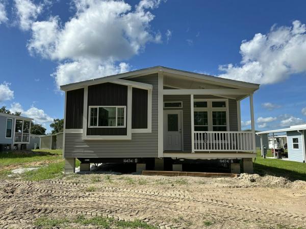 2025 Champion - Lake City LaBelle Mobile Home