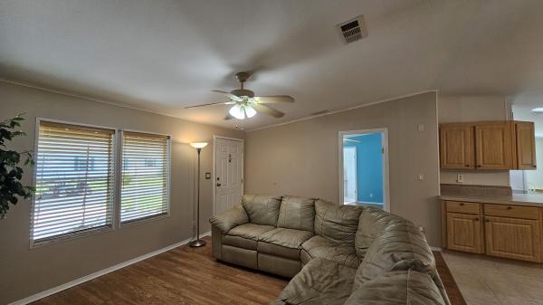 2000 Mobile Home