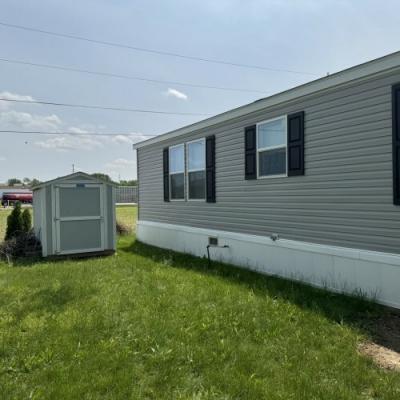 Photo 4 of 30 of home located at 9901 State Road 3 #0007 Muncie, IN 47303