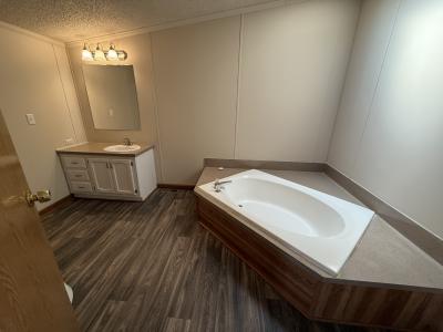 Photo 5 of 12 of home located at 11470 Kent Washington, MI 48094