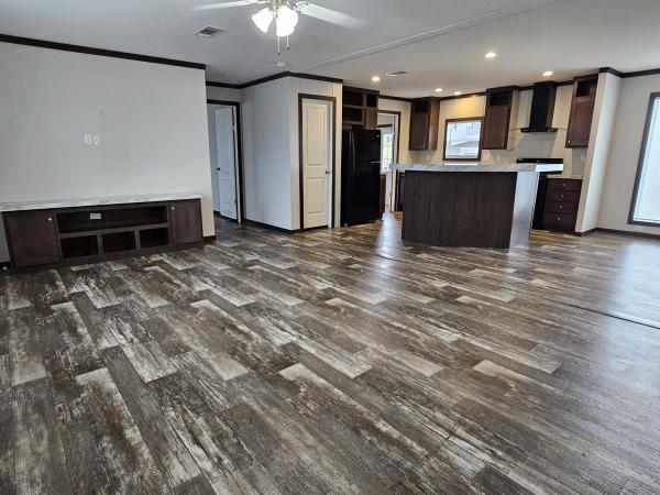 2022 Champion CSD2852K Mobile Home