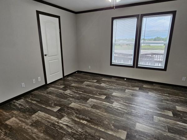 2022 Champion CSD2852K Mobile Home
