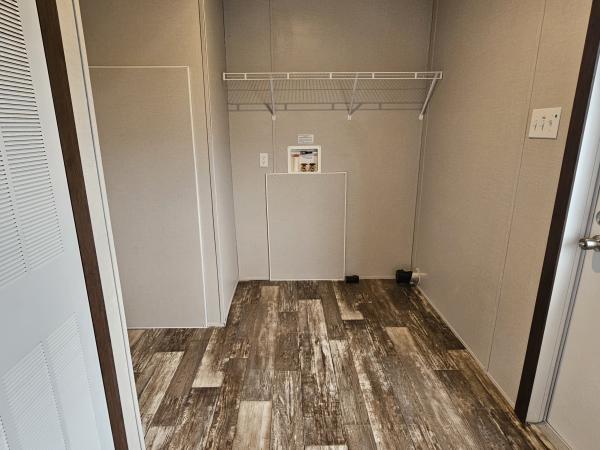 2022 Champion CSD2852K Mobile Home