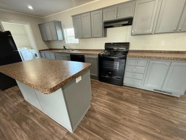 2012 Clayton 38SUN28604BH12 Mobile Home