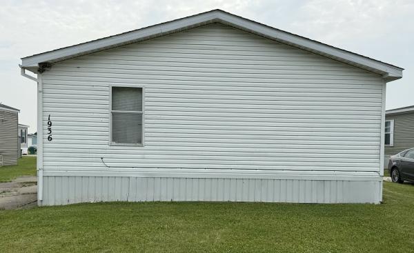 1995  Mobile Home For Sale