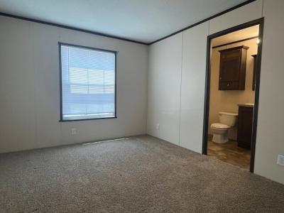 Photo 4 of 6 of home located at 2708 Cour Regis Saint Clair, MI 48079