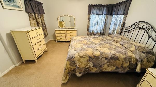 2005 KEYL 05610324TAB Mobile Home