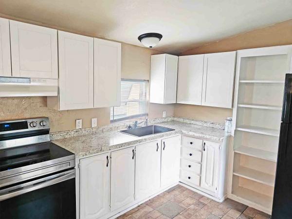 1995 Century 701 Manufactured Home