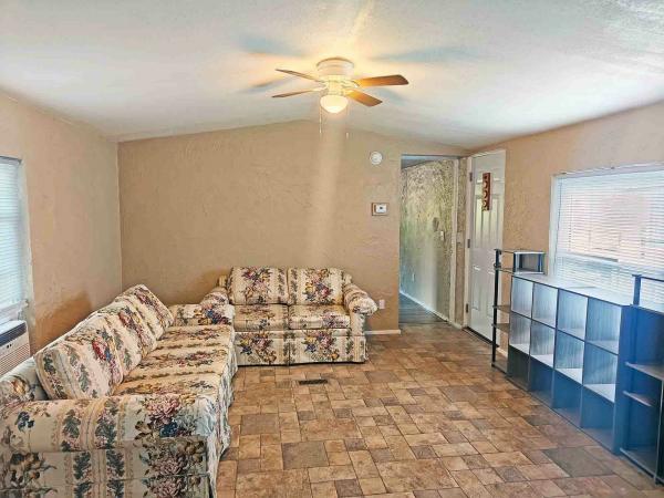 1995 Century 701 Manufactured Home