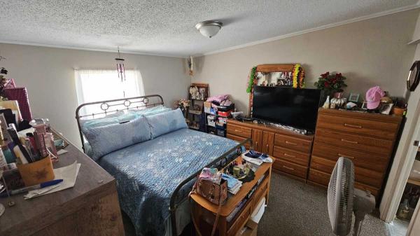 1990 Prestige Manufactured Home