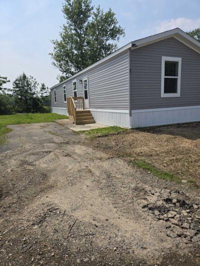 Mobile Home at 67 Rolling Park Drive North Massillon, OH 44647