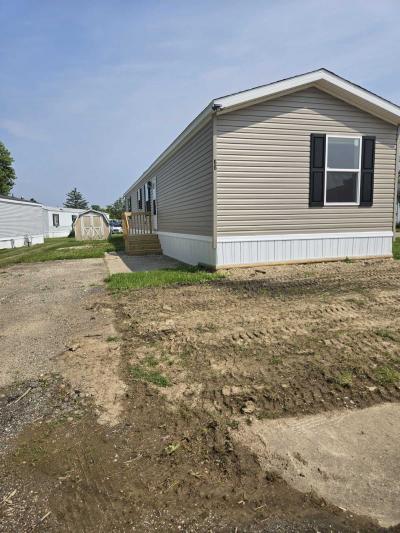 Mobile Home at 68 Rolling Park Drive North Massillon, OH 44647