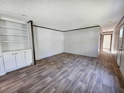 Photo 3 of 5 of home located at 8649 E 19th St Lot 176 Kansas City, MO 64126