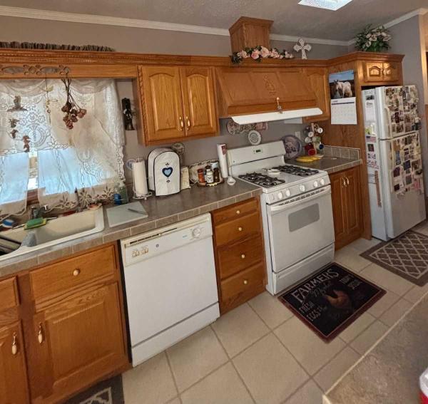 2003 Friendship Foxwood Manufactured Home