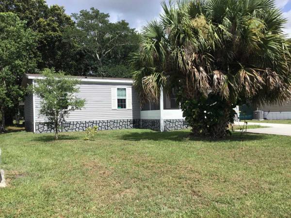 2022 Champion HS Mobile Home
