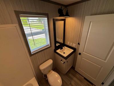 Mobile Home at 4012 Venice Rd Sandusky, OH 44870