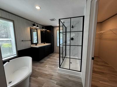 Photo 2 of 4 of home located at 4012 Venice Rd Sandusky, OH 44870