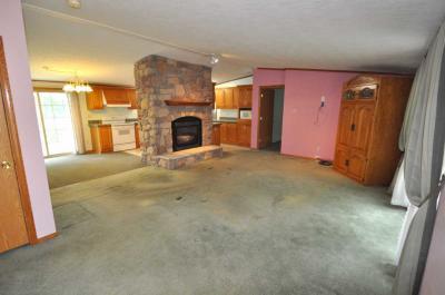 Photo 3 of 15 of home located at W6797 Shadybrook Cir. Fond Du Lac, WI 54937