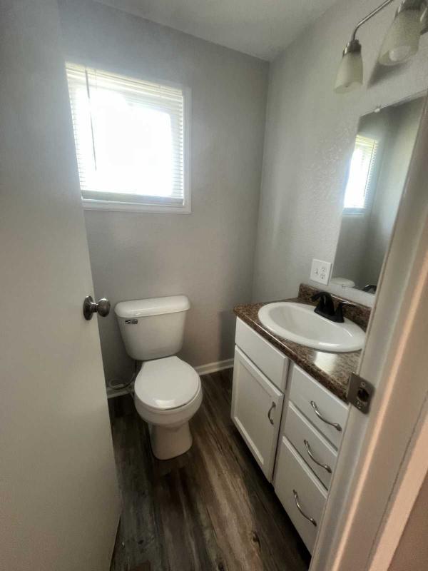 1986 Champion Manufactured Home