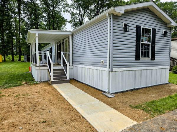 2002 Colony Mobile Home For Sale