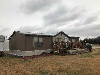 Photo 2 of 8 of home located at 1100 Fox Meadow Dr Alvin, TX 77511
