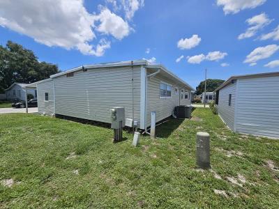 Photo 4 of 42 of home located at 2505 East Bay Dr Largo, FL 33771