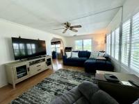 1980 West CC FLMHS Westminster 2/2 Manufactured Home