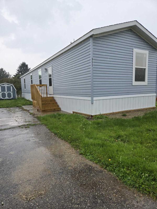 Photo 1 of 2 of home located at 111 Rolling Acres Circle West Massillon, OH 44647