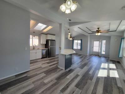 Photo 4 of 12 of home located at 8401 S Kolb Rd #127 Tucson, AZ 85756