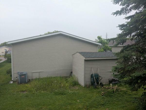 COMMANDER Manufactured Home