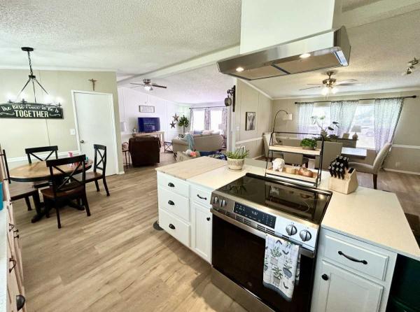 Oak Creek Mobile Home For Sale